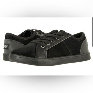 UGG Kids Irvin (Little Kid/Big Kid) Black 4 Little Kid